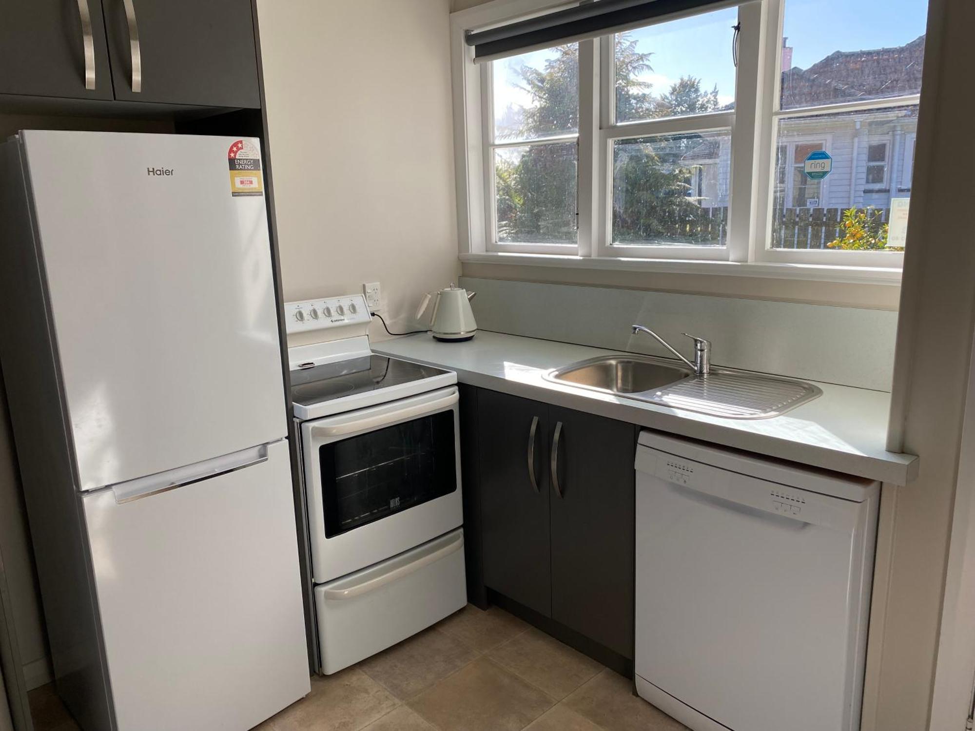 Whole House, Amohau St Opposite Trade Central - 3 Bedrooms, Sleeps Up To 6, 5 Beds, Wheel Chair Friendly Rotorua Exterior photo